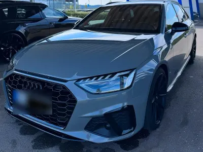 Gebraucht Audi A4 S-Line 204 PS (150 kW) 2020 Grau Kombi