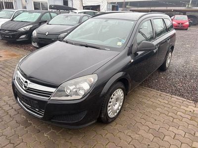 Schwarz Gebraucht 2009 Opel Astra Selection Kombi | 3.350 € (Etwas zu teuer)