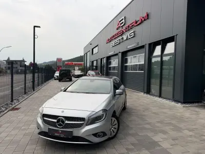 Gebraucht Mercedes A180 AMG line 109 PS (80 kW) 2013 Silber Kleinwagen