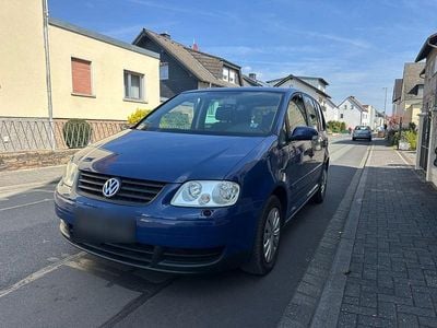Occasion VW Touran Trendline 105 ch (77 kW) 2005 Bleue Monospace