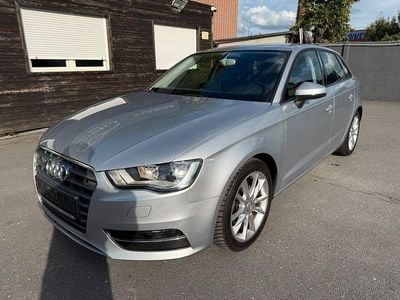 Gebraucht Audi A3 Sportback Ambition 150 PS (110 kW) 2015 Florettsilber Kleinwagen