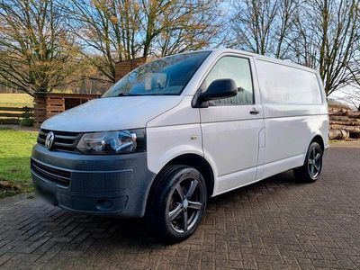 Gebraucht VW Transporter 140 PS (102 kW) 2011 Weiß Van