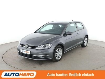 Gebraucht VW Golf VII Comfortline 116 PS (85 kW) 2018 Grau Limousine