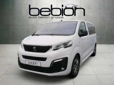 Gebraucht Peugeot Traveller Allure 177 PS (130 kW) 2022 Weiß Van / Kleinbus