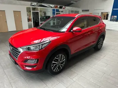 Używany Hyundai Tucson Advantage 177 KM (130 kW) 2020 Czerwony SUV