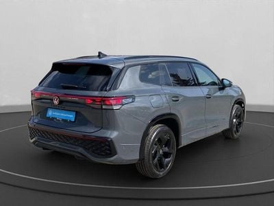 Second-hand VW Tayron R-line 193 CP (141 kW) 2025 Gri SUV