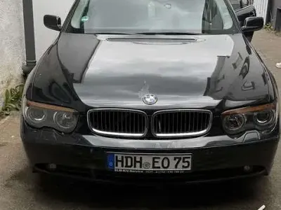 Gebraucht BMW 735 272 PS (200 kW) 2002 Schwarz Limousine