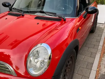 Używany Mini Cooper 115 KM (84 kW) 2002 Czerwony Hatchback