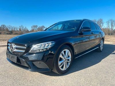 Gebraucht Mercedes C220 Avantgarde 194 PS (142 kW) 2019 Schwarz Kombi