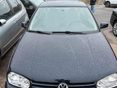 Usata VW Golf IV 75 CV (55 kW) 1998 Blu Utilitaria