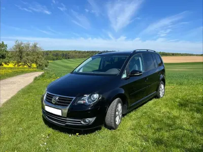 Gebraucht VW Touran Freestyle 140 PS (102 kW) 2009 Schwarz Van / Kleinbus