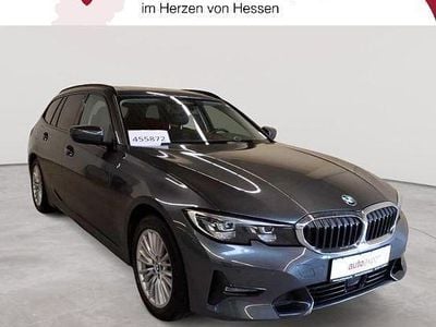 BMW 330e