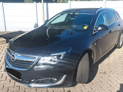 Gebraucht Opel Insignia Business Edition 170 PS (125 kW) 2016 Schwarz Kombi
