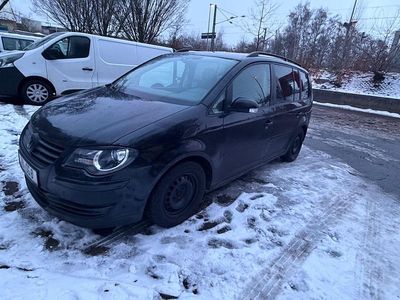 Gebraucht VW Touran 140 PS (102 kW) 2008 Schwarz Van / Kleinbus
