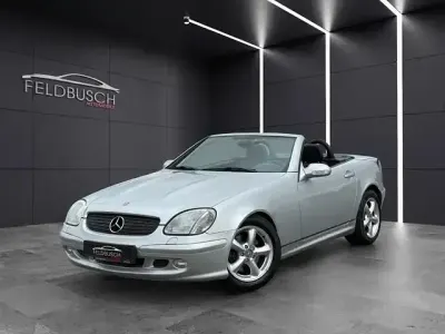 Gebraucht Mercedes SLK320 218 PS (160 kW) 2001 Silber Cabrio