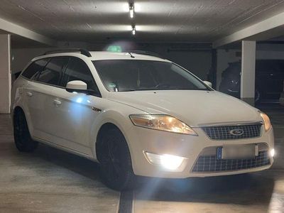 Weiß Gebraucht 2008 Ford Mondeo Titanium Kombi | 4.200 € (Teuer)