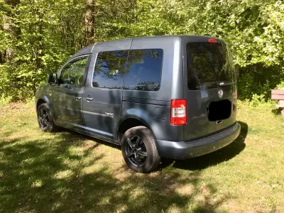Gebraucht VW Caddy Team 105 PS (77 kW) 2010 Grau Van / Kleinbus