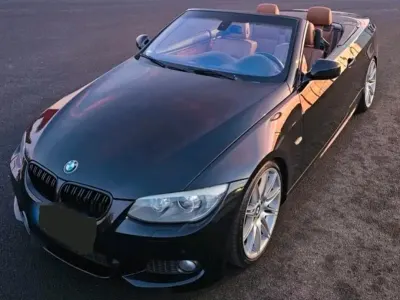 Gebraucht BMW 320 Cabriolet M Sport 184 PS (135 kW) 2013 Schwarz Cabrio