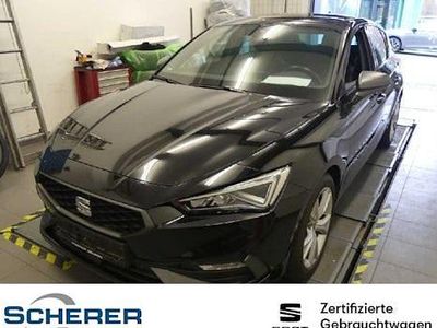 Gebraucht Seat Leon FR 150 PS (110 kW) 2023 Midnight schwarz metallic (metallic) Limousine