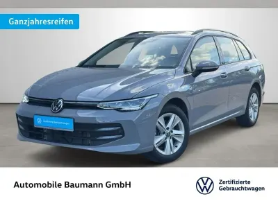 Gebraucht VW Golf VIII 116 PS (85 kW) 2025 Mondsteingrau Kombi