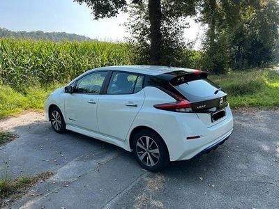 Weiß Gebraucht 2022 Nissan Leaf Acenta Kleinwagen | 13.374 € (Guter Preis)