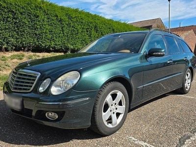 Mercedes E280