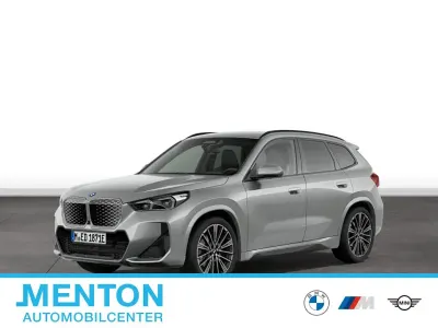 Gebraucht BMW iX1 Sport Line 225 kW (306 PS) 2025 Grau SUV
