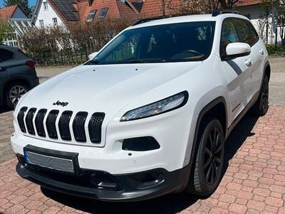 Second-hand Jeep Cherokee Night Eagle 200 CP (147 kW) 2016 Alb SUV