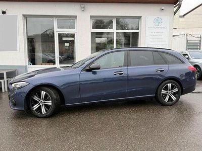 Usata Mercedes C220 AMG line 200 CV (147 kW) 2023 Blu Station wagon