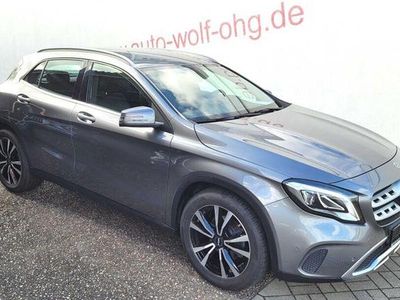 Usata Mercedes GLA180 Urban 122 CV (89 kW) 2019 Grigio SUV