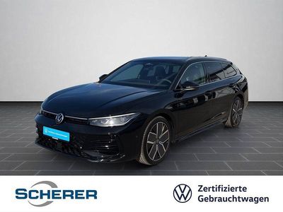 Usata VW Passat R-line 193 CV (141 kW) 2026 Nero Station wagon