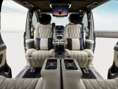 Nouă Mercedes V300 Business 237 CP (174 kW) 2025 Negru Monovolum