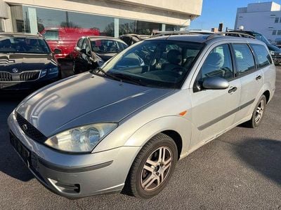 Silber Gebraucht 2004 Ford Focus Kombi | 790 € (Guter Preis)
