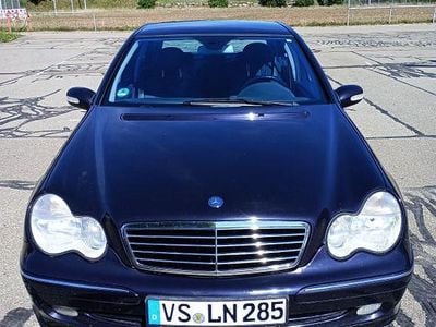 Mercedes C200