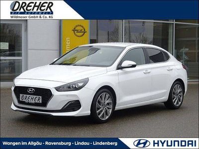 Polar white Gebraucht 2020 Hyundai i30 Premium Limousine | 16.990 € (Fairer Preis)