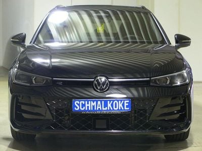 Usata VW Passat R-line 193 CV (141 kW) 2025 Nero Station wagon
