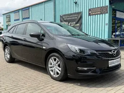 Gebraucht Opel Astra Business 122 PS (89 kW) 2022 Andere Kleinwagen