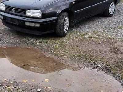 Schwarz Gebraucht 1996 VW Golf III Kombi | 1.400 €