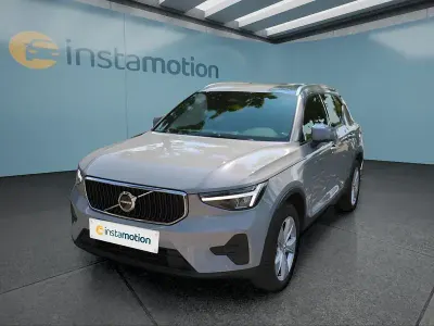 Gebraucht Volvo XC40 Core 163 PS (119 kW) 2024 Grau SUV