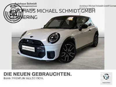 Gebraucht Mini John Cooper Works 204 PS (150 kW) 2025 Weiß Kleinwagen