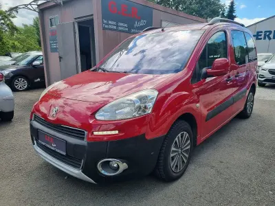 Gebraucht Peugeot Partner 2013 Rot Van / Kleinbus