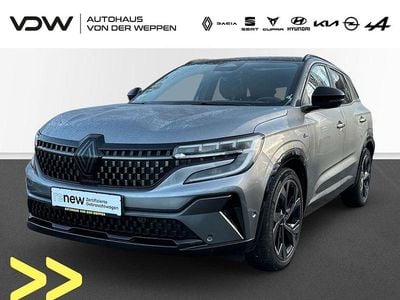 Dolomit grau und dach schwarz Gebraucht 2023 Renault Austral Iconic Esprit Alpine SUV | 36.190 € (Teuer)