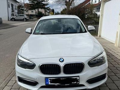 Gebraucht BMW 116 109 PS (80 kW) 2015 Weiß Kleinwagen