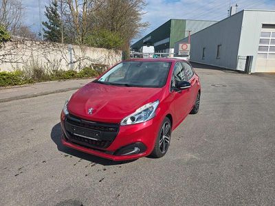 Gebraucht Peugeot 208 Allure GT-Line 110 PS (80 kW) 2018 Rot Kleinwagen