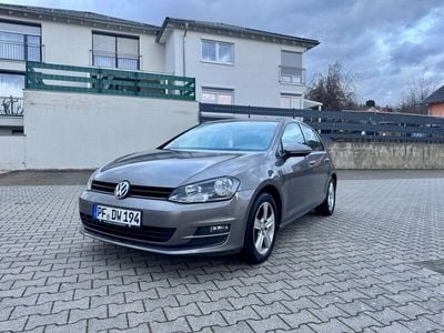 Gebraucht VW Golf VII Highline 122 PS (89 kW) 2013 Grau Kleinwagen
