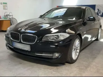 Gebraucht BMW 523 205 PS (150 kW) 2010 Black sapphire metallic Limousine