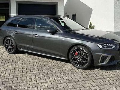 Gebraucht Audi A4 S-Line 204 PS (150 kW) 2021 Grau Kombi