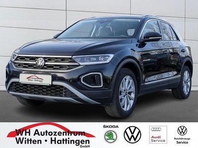 Gebraucht VW T-Roc Style 110 PS (80 kW) 2023 Deep black perleffekt SUV