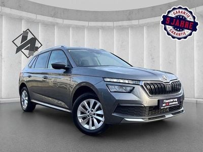 Graphitegrau metallic Gebraucht 2023 Skoda Kamiq Ambition SUV | 19.100 € (Guter Preis)