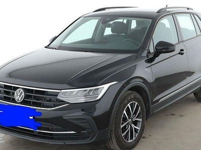 Usata VW Tiguan Active 150 CV (110 kW) 2021 Nero SUV
